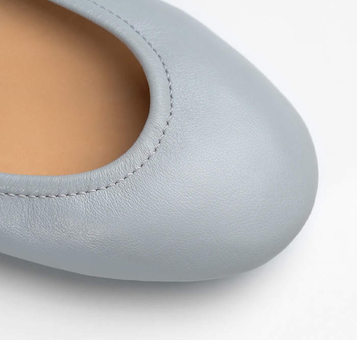 toe box of tieks